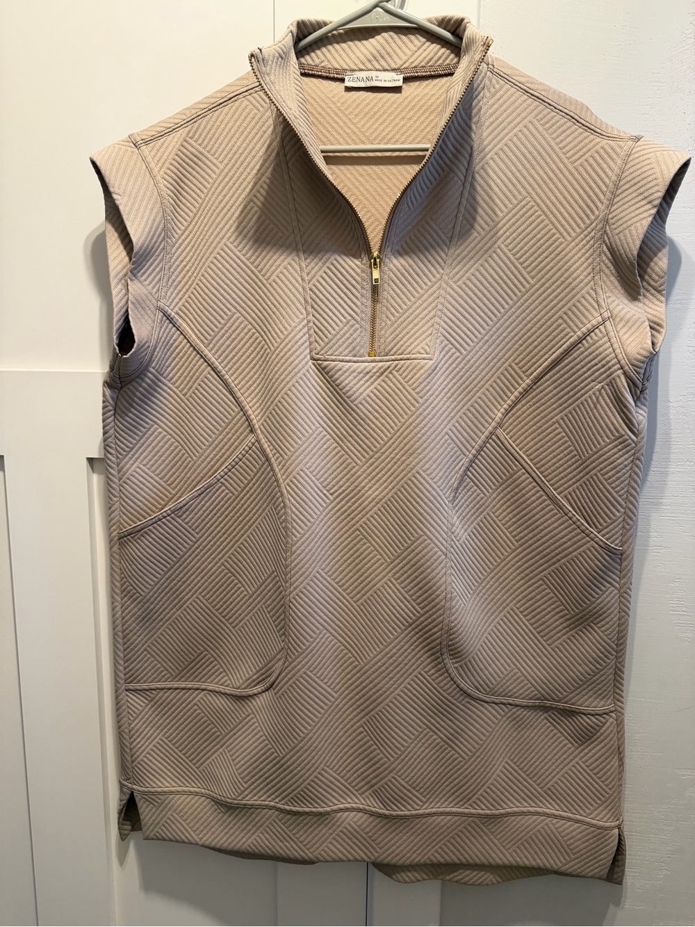 Quilted print sporty dress